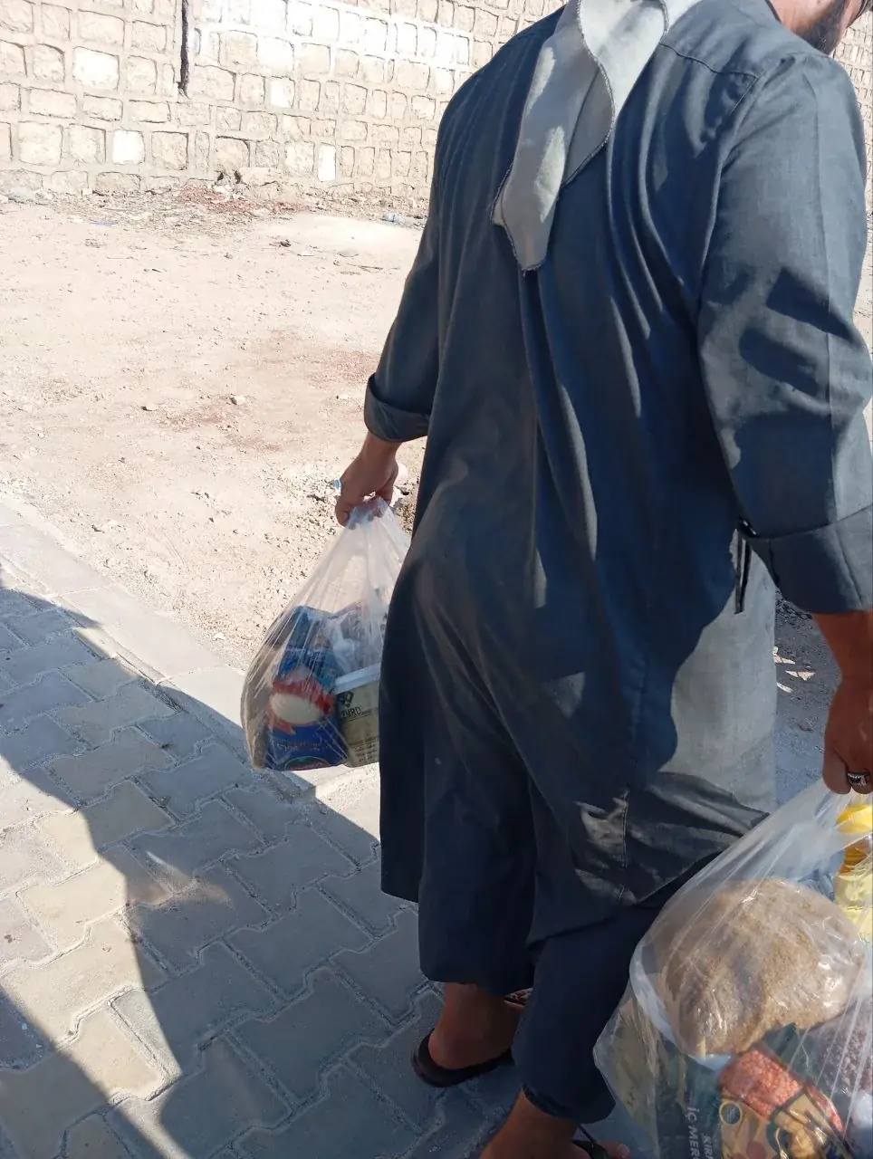عکس ۲۱