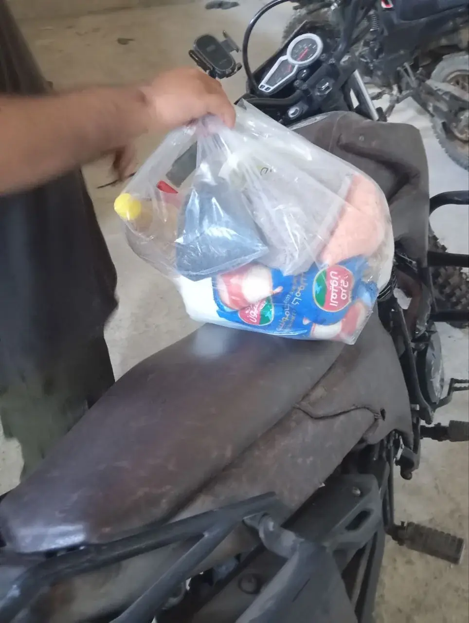 عکس ۳۲