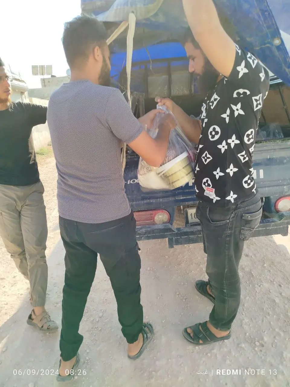 عکس ۴۸