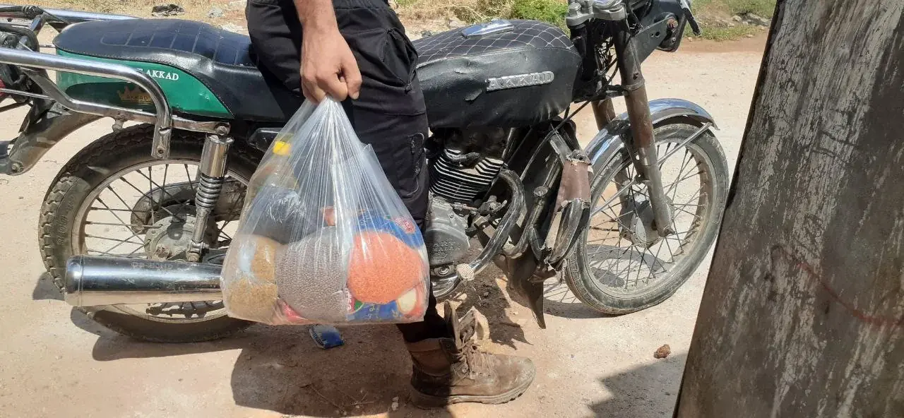 عکس ۵۷