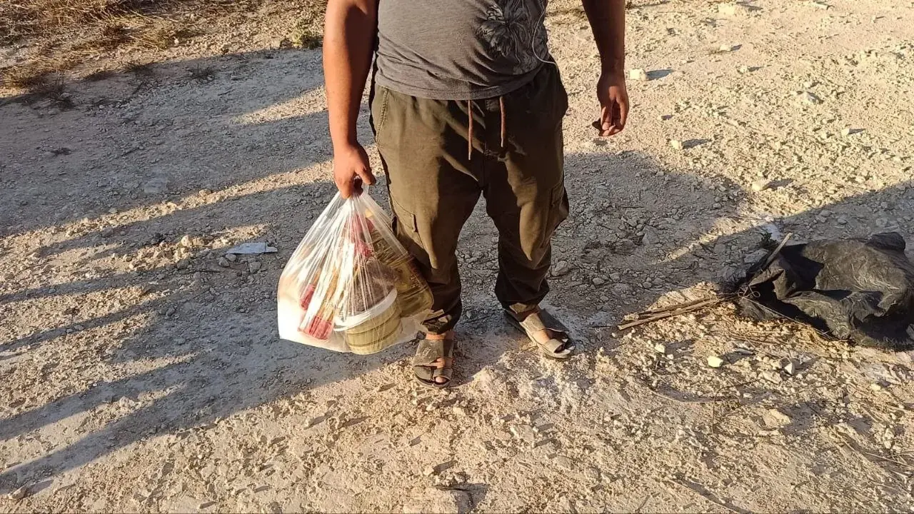 عکس ۴