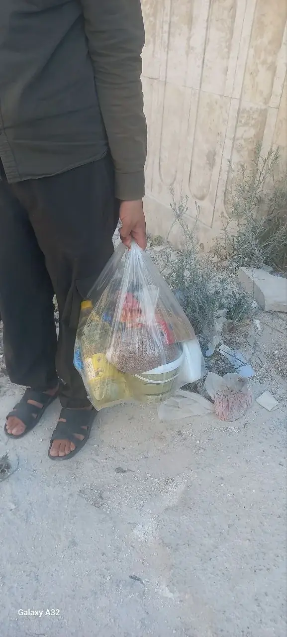 عکس ۱۲