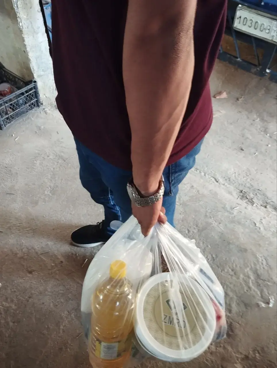 عکس ۴۸