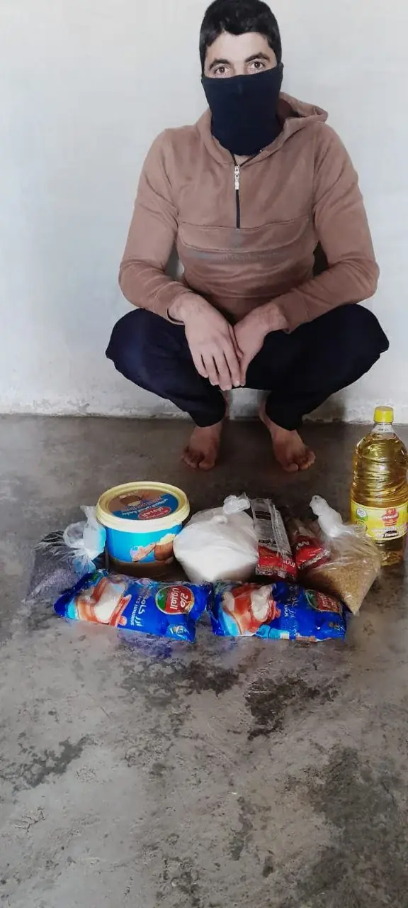 عکس ۷۹