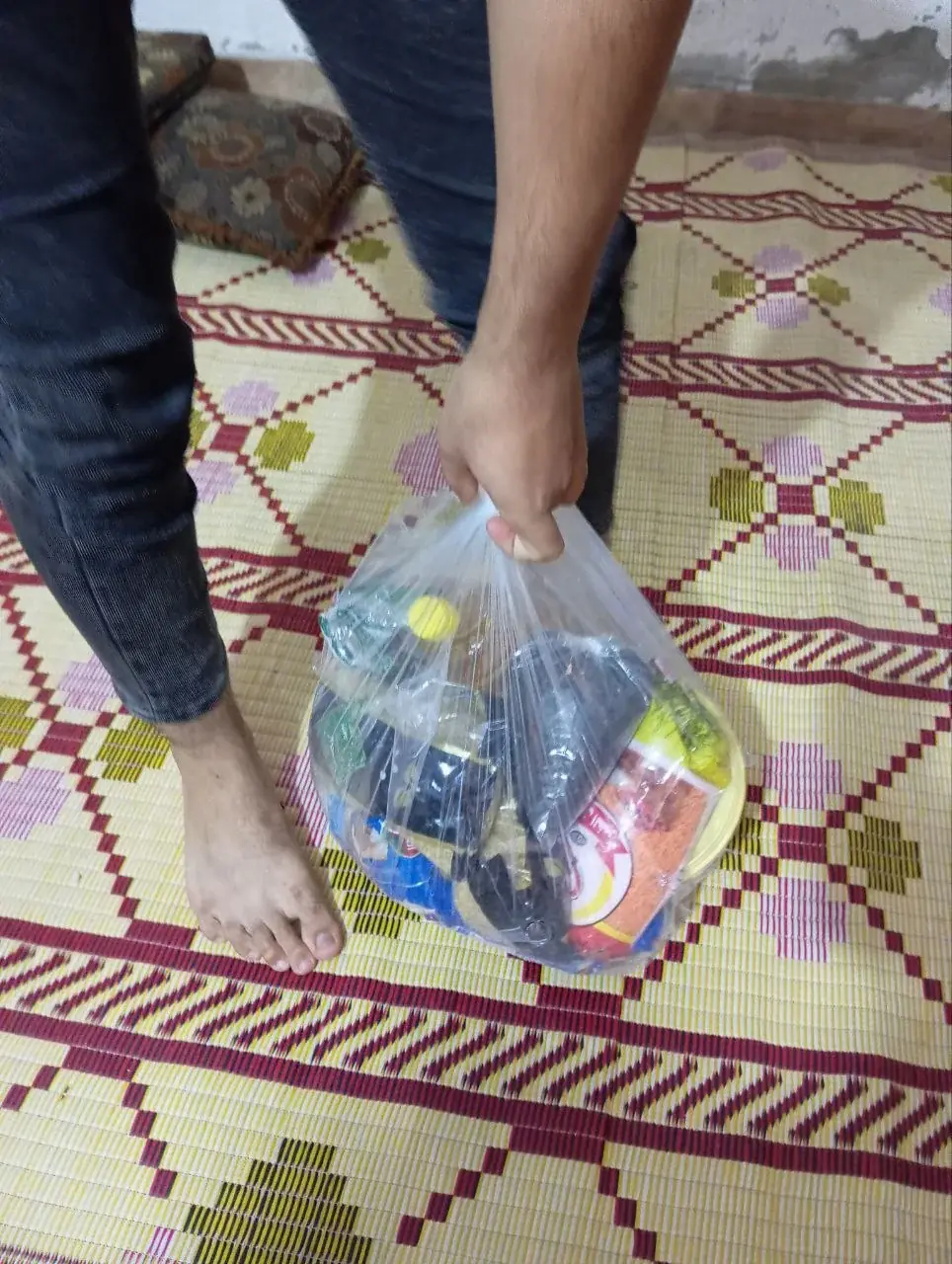 عکس ۱۰۳