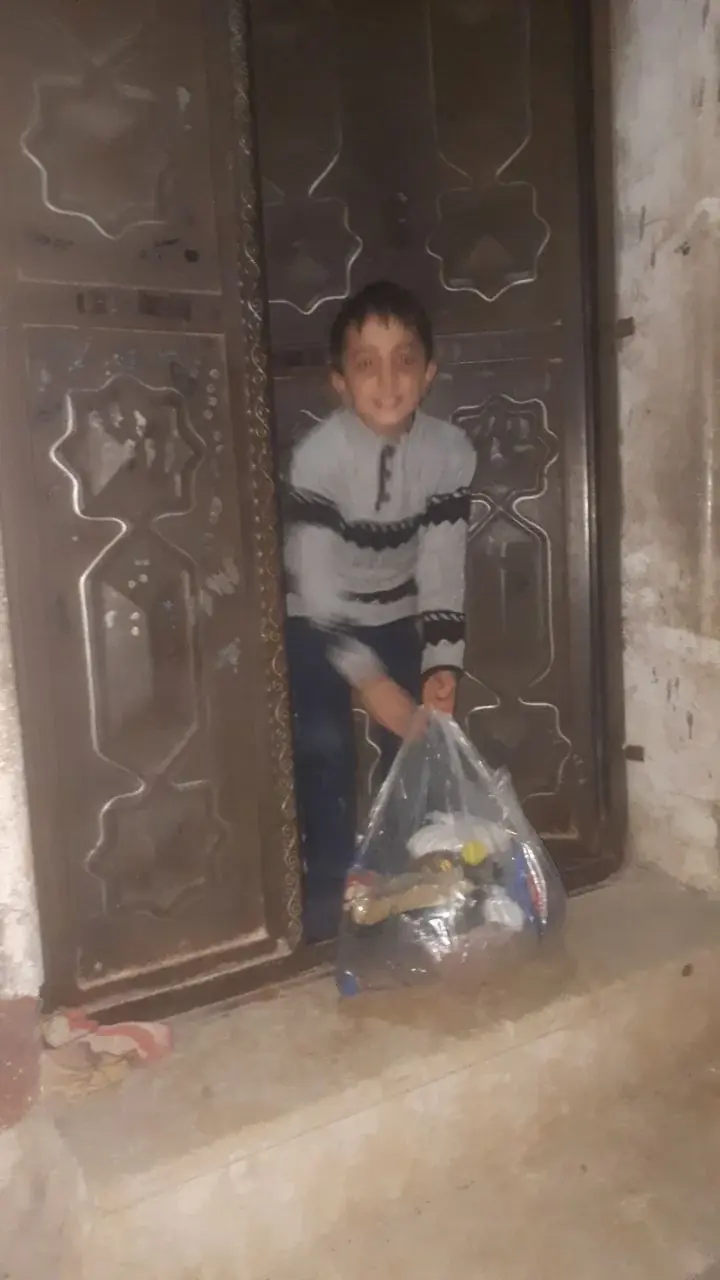 عکس ۲۲