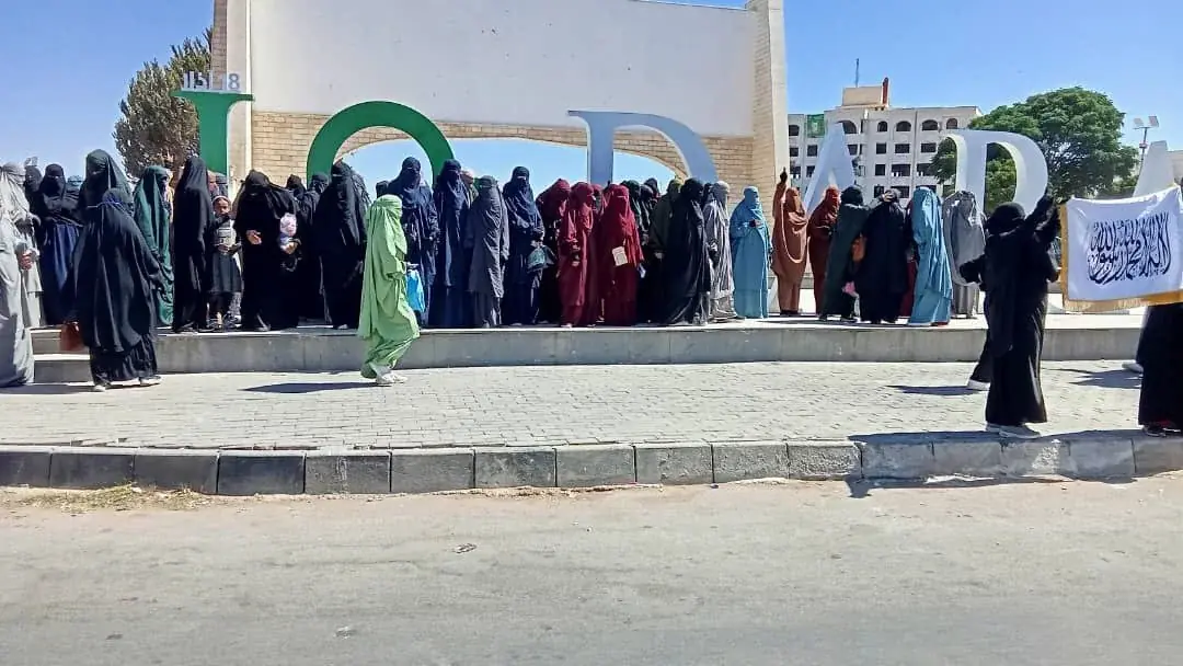 عکس ۴