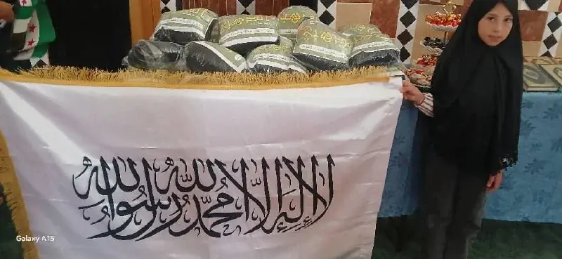 عکس ۳