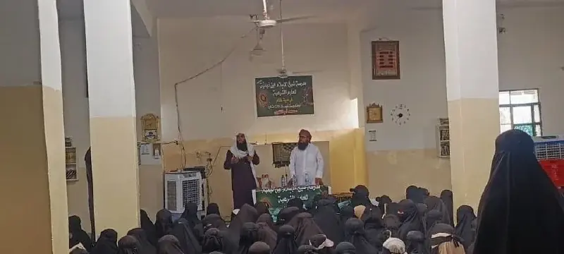 عکس ۴