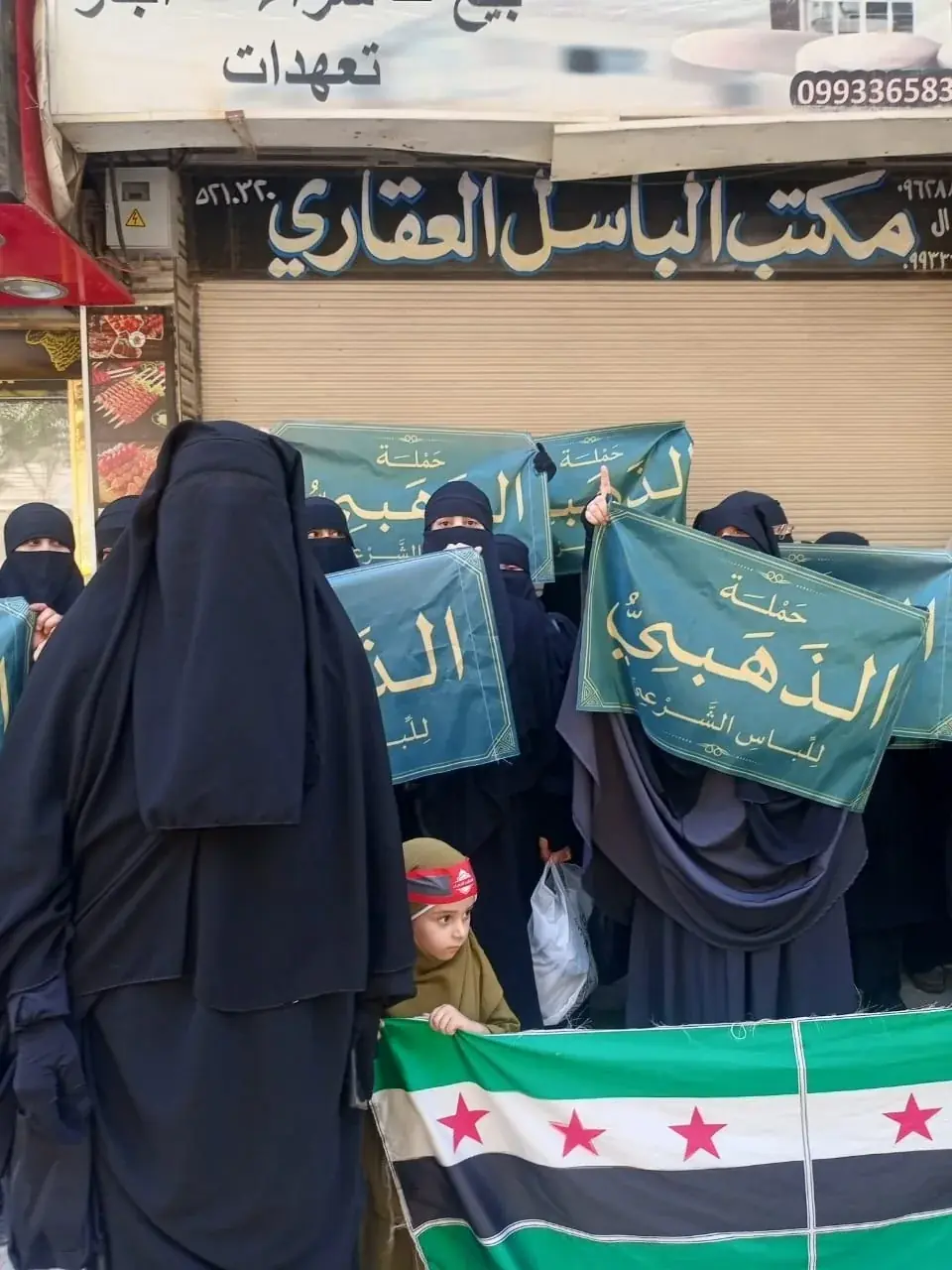 عکس ۸