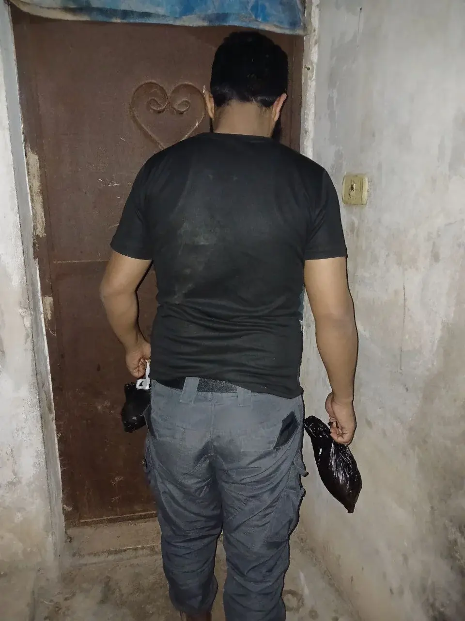 عکس ۳۲