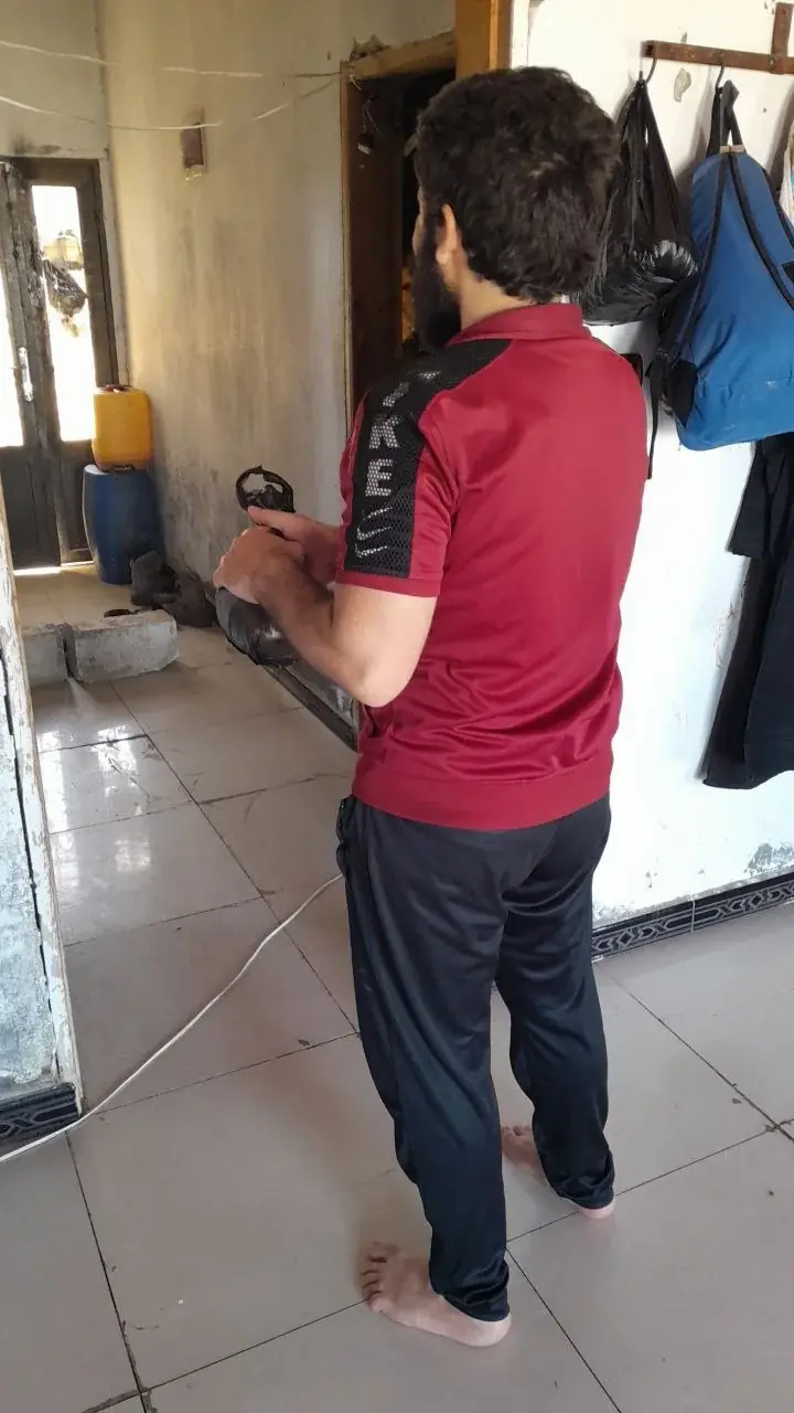 عکس ۴۰